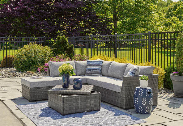 Outdoor Furniture Styles Perfect for the Great Lakes State