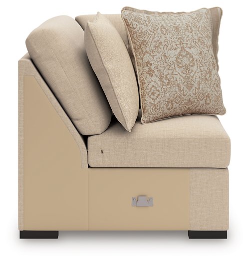 LadyMae Sectional with Chaise - Great Lake Furnishings  (MI)