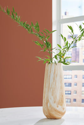 Cammen Vase - Great Lake Furnishings  (MI)