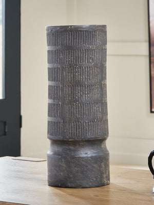 Beninworth Vase - Great Lake Furnishings  (MI)