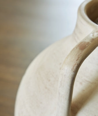 Justy Vase - Great Lake Furnishings  (MI)