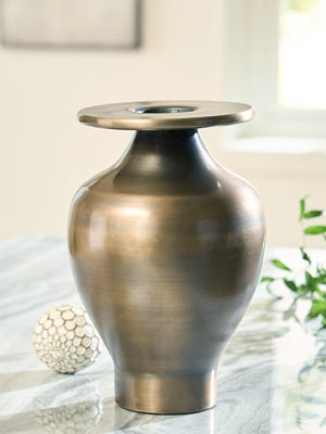 Fedorleigh Vase - Great Lake Furnishings  (MI)