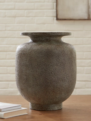 Jedwick Vase - Great Lake Furnishings  (MI)