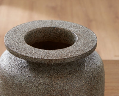 Jedwick Vase - Great Lake Furnishings  (MI)