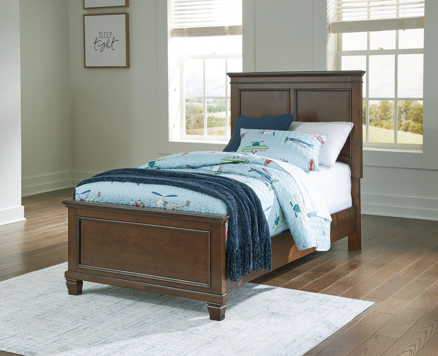 Danabrin Bed - Great Lake Furnishings  (MI)