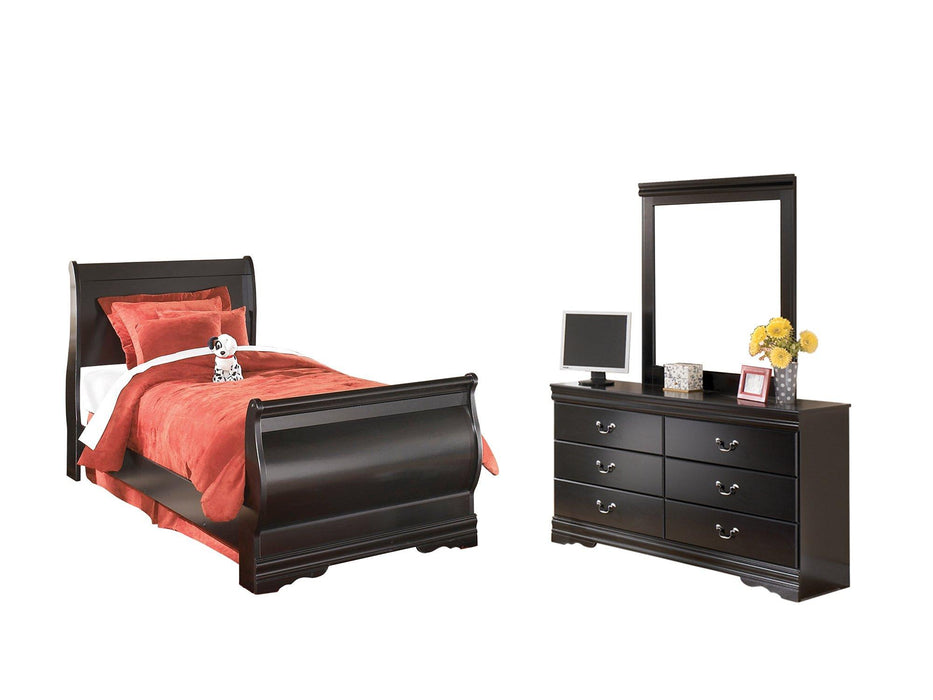 Huey Vineyard Bedroom Set - Great Lake Furnishings  (MI)