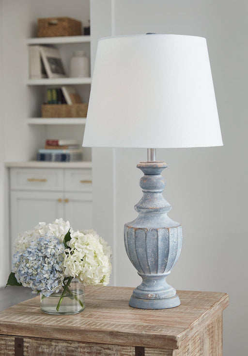 Cylerick Lamp Set - Great Lake Furnishings  (MI)