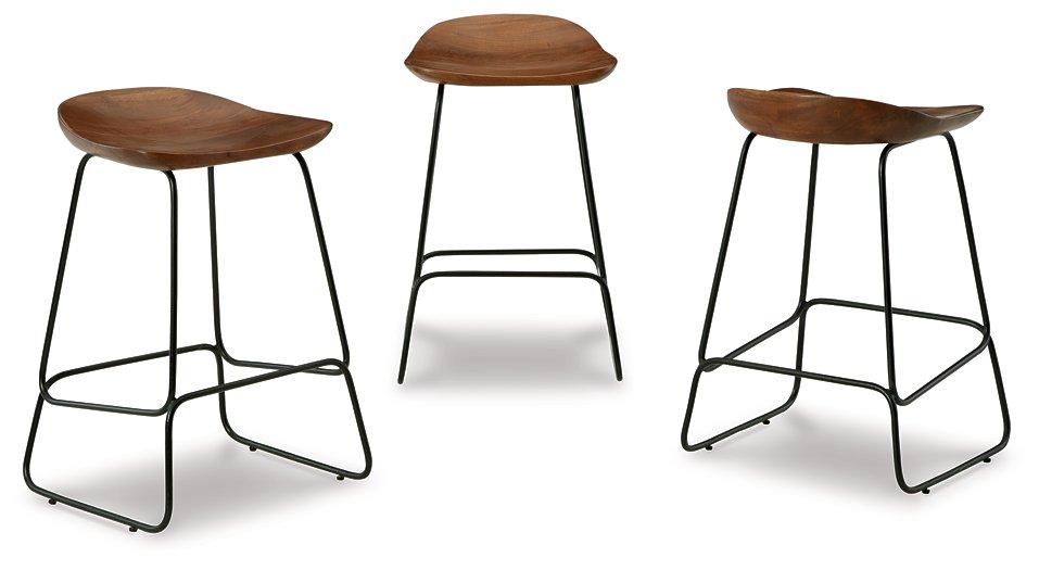 Wilinruck Counter Height Stool