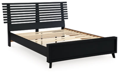 Danziar Queen Slat Bed - Great Lake Furnishings  (MI)