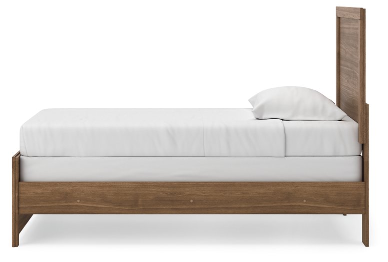Broachmyn Bed - Great Lake Furnishings  (MI)