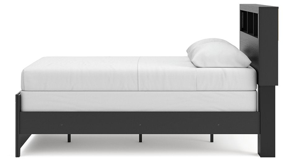 Broachmyn Bed - Great Lake Furnishings  (MI)