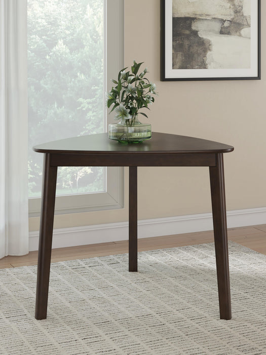Mallenette Dining Room Set - Great Lake Furnishings  (MI)