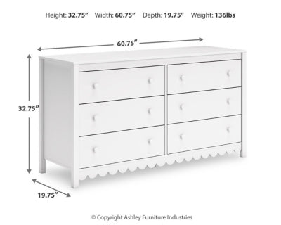 Hallityn Dresser - Great Lake Furnishings  (MI)
