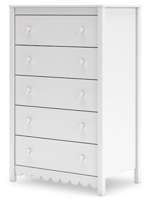 Hallityn Chest of Drawers - Great Lake Furnishings  (MI)