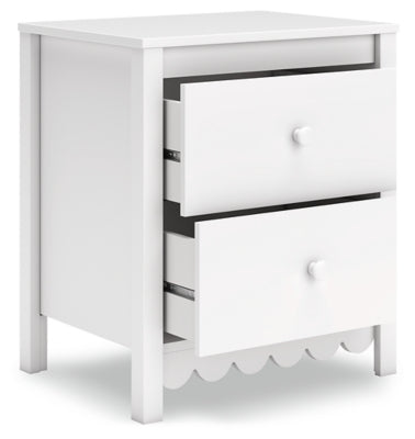 Hallityn Nightstand - Great Lake Furnishings  (MI)