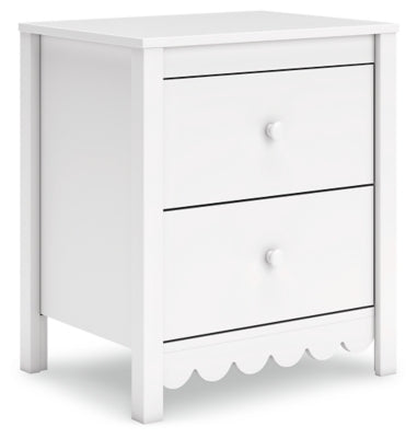 Hallityn Nightstand - Great Lake Furnishings  (MI)
