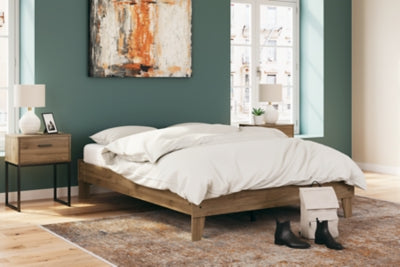 Deanlow Bed - Great Lake Furnishings  (MI)