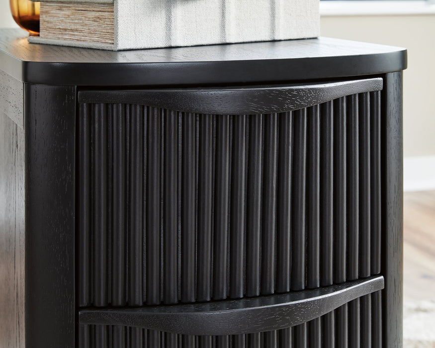 Camdill Chairside End Table - Great Lake Furnishings  (MI)