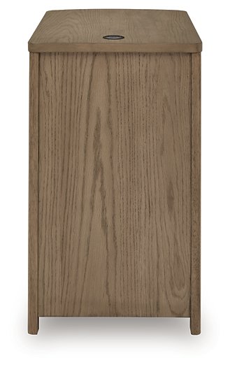 Camdill Chairside End Table - Great Lake Furnishings  (MI)